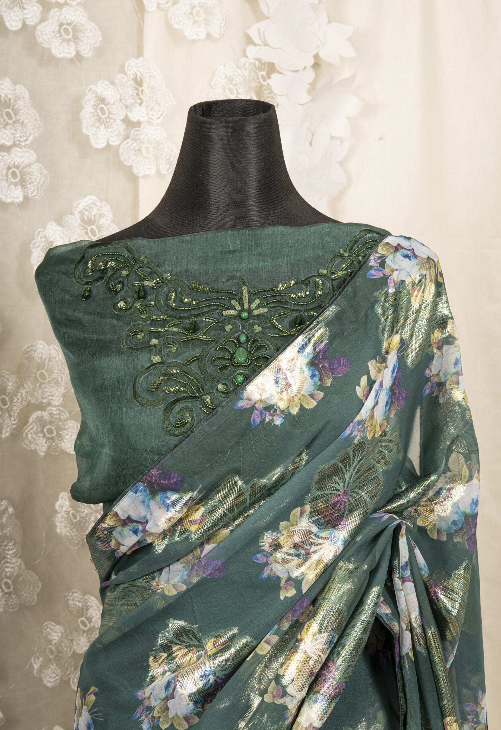 Floral Printed Organza & Chinon Silk Saree - Image 2