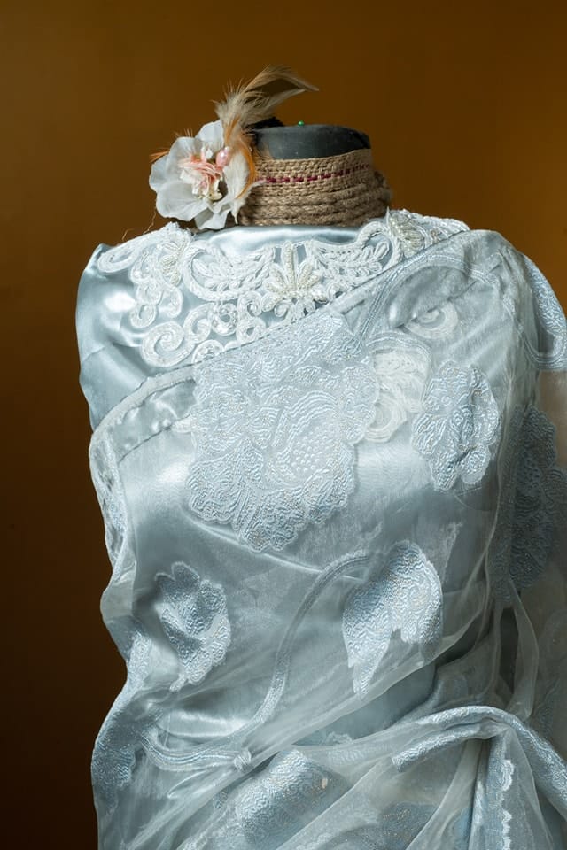 Kusum Kanon Luxury Organza Saree with Floral Embroidery - Image 2