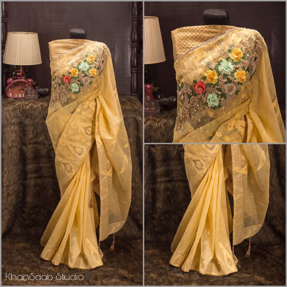Dhakai Jamdani Carnation Saree