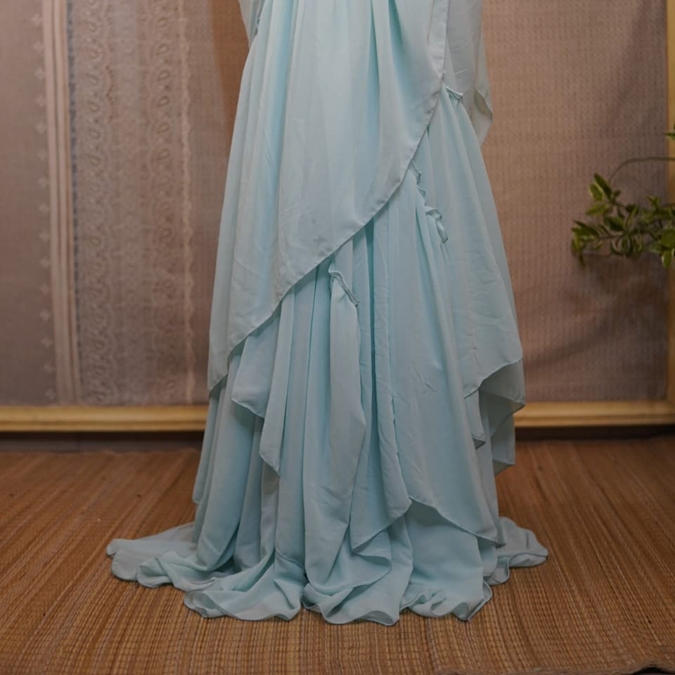 Georgette Saree with Double Ruffle Frills - Image 4