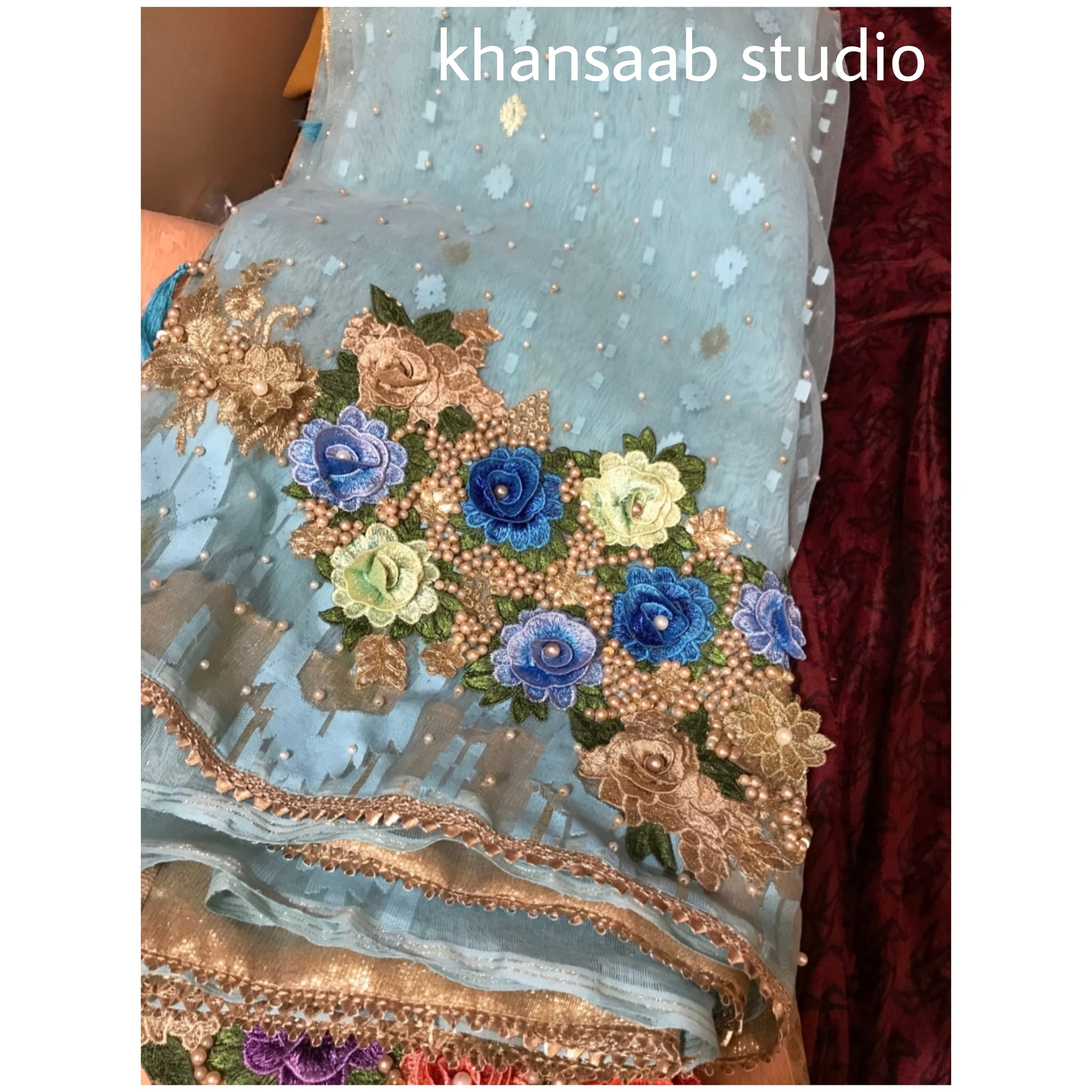 Dhakai Jamdani Carnation Saree - Image 3