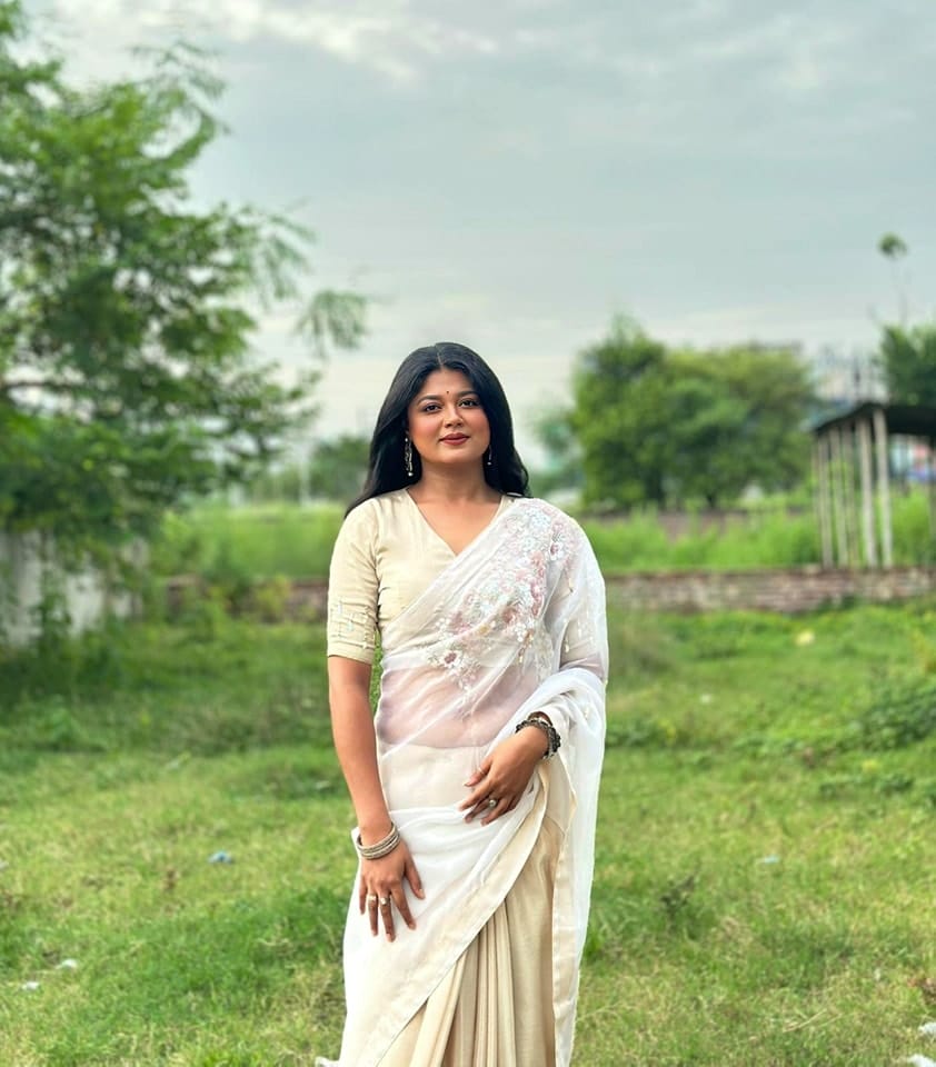 Kusum kanon moslin and chinon silk saree - Image 4