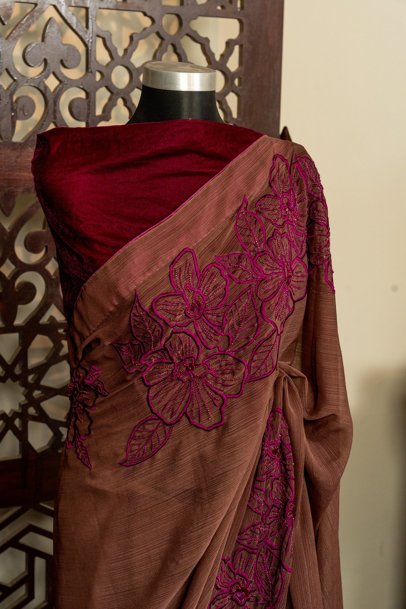 Elegant Shimmer Silk Joba Embroidery Saree - Image 2
