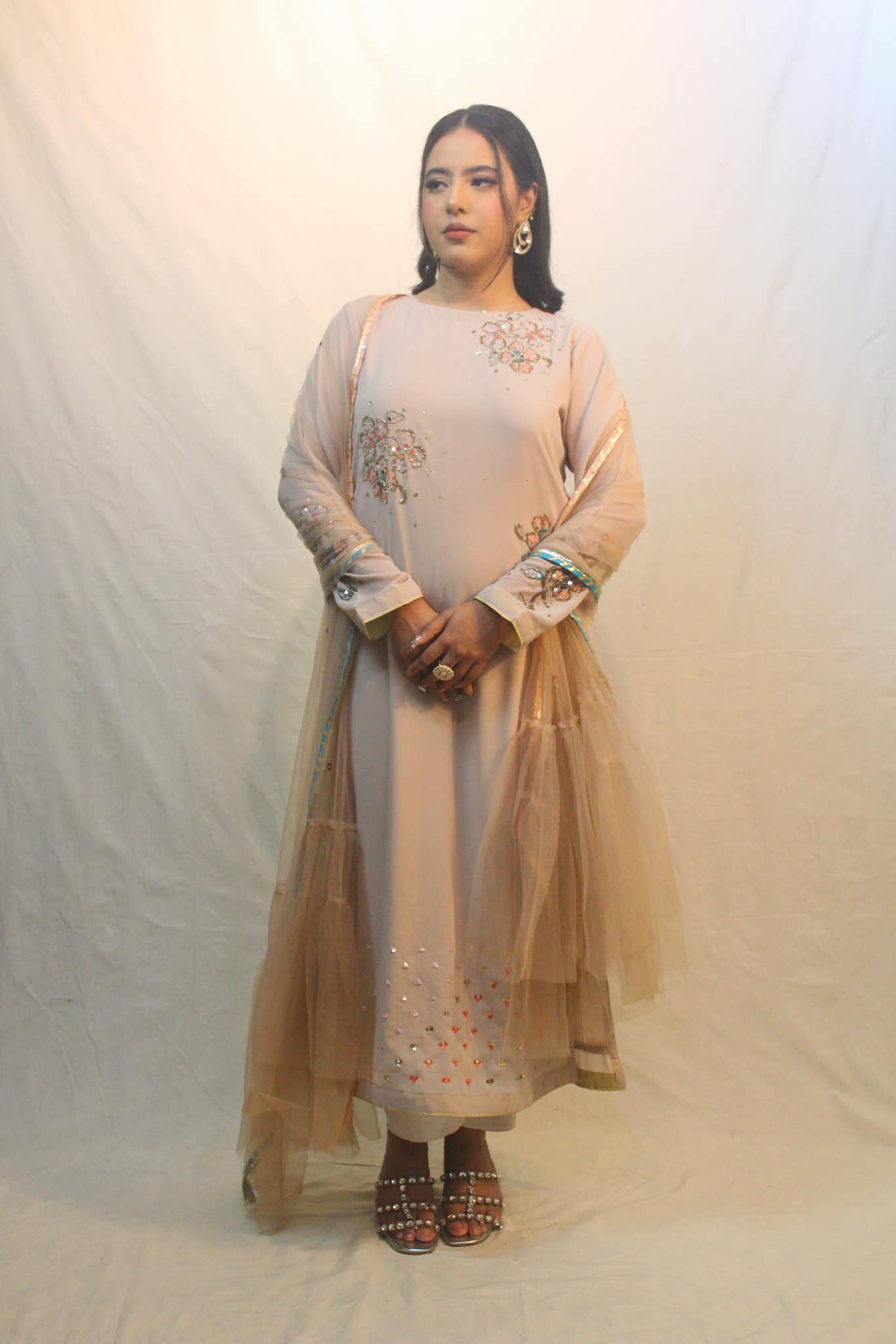 Noor-e-Chand Designer Kameez Set