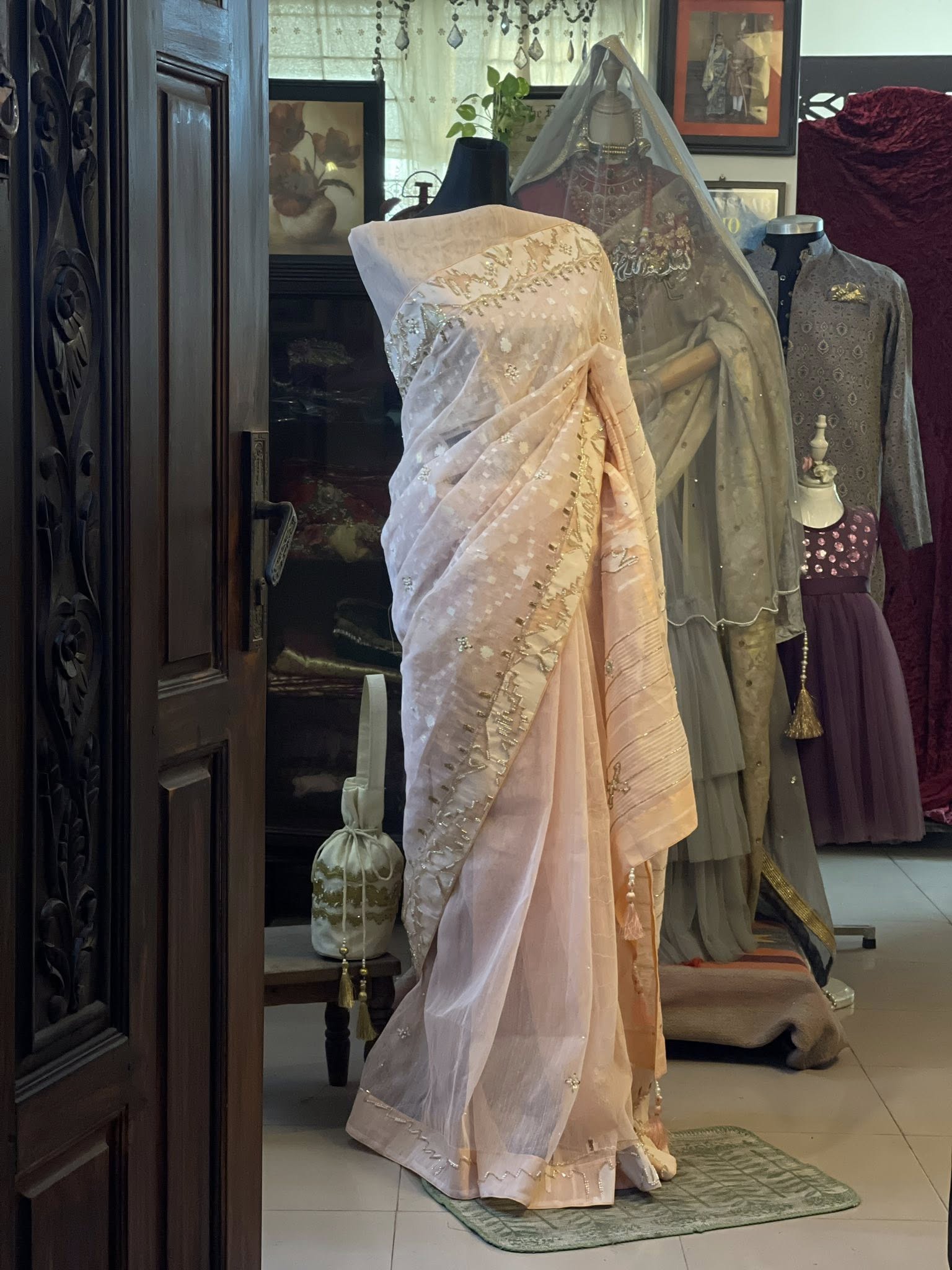 Peach Embellished Jamdani Bridal Saree - Image 5