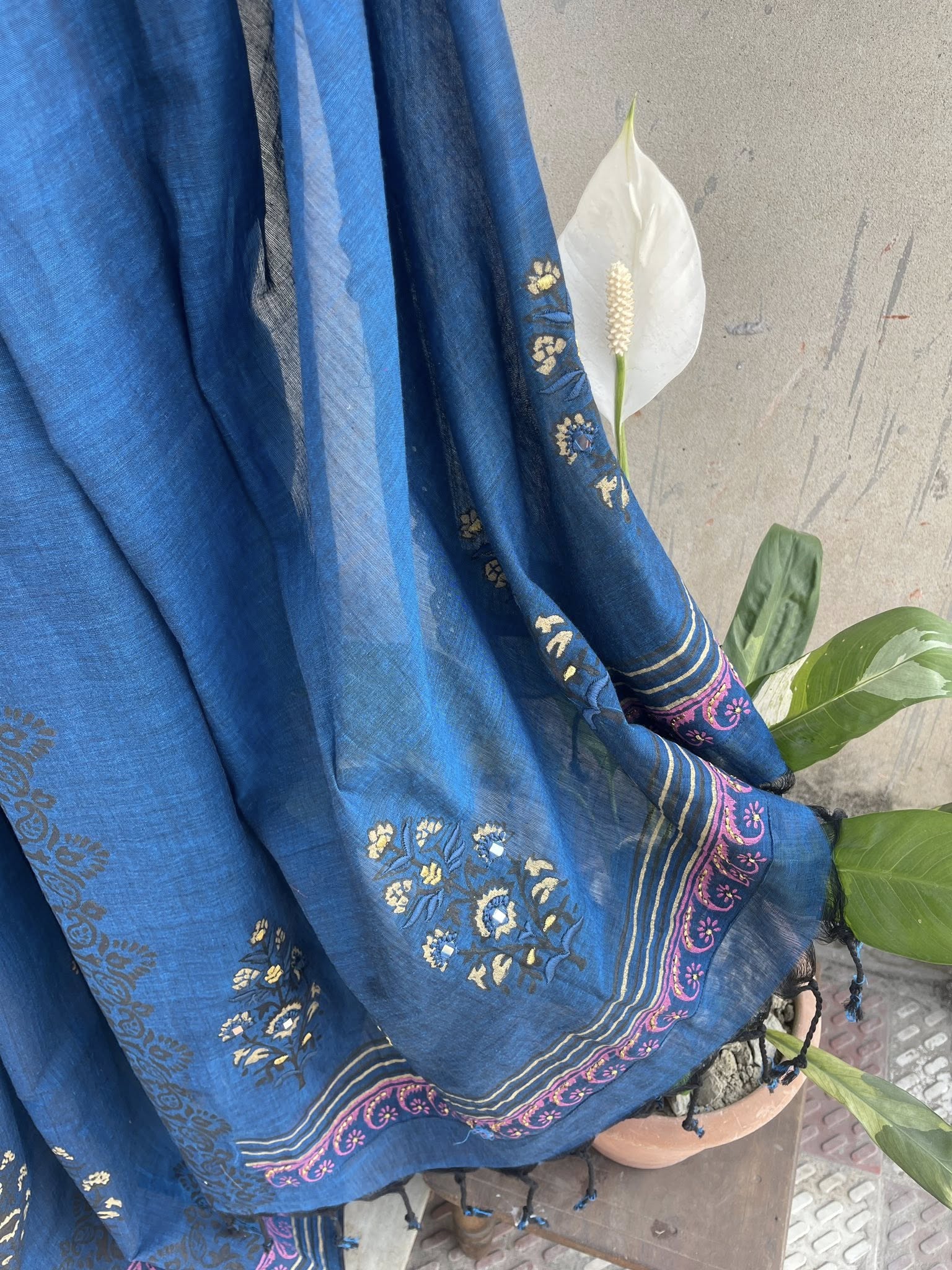 handloom block print cotton saree - Image 3