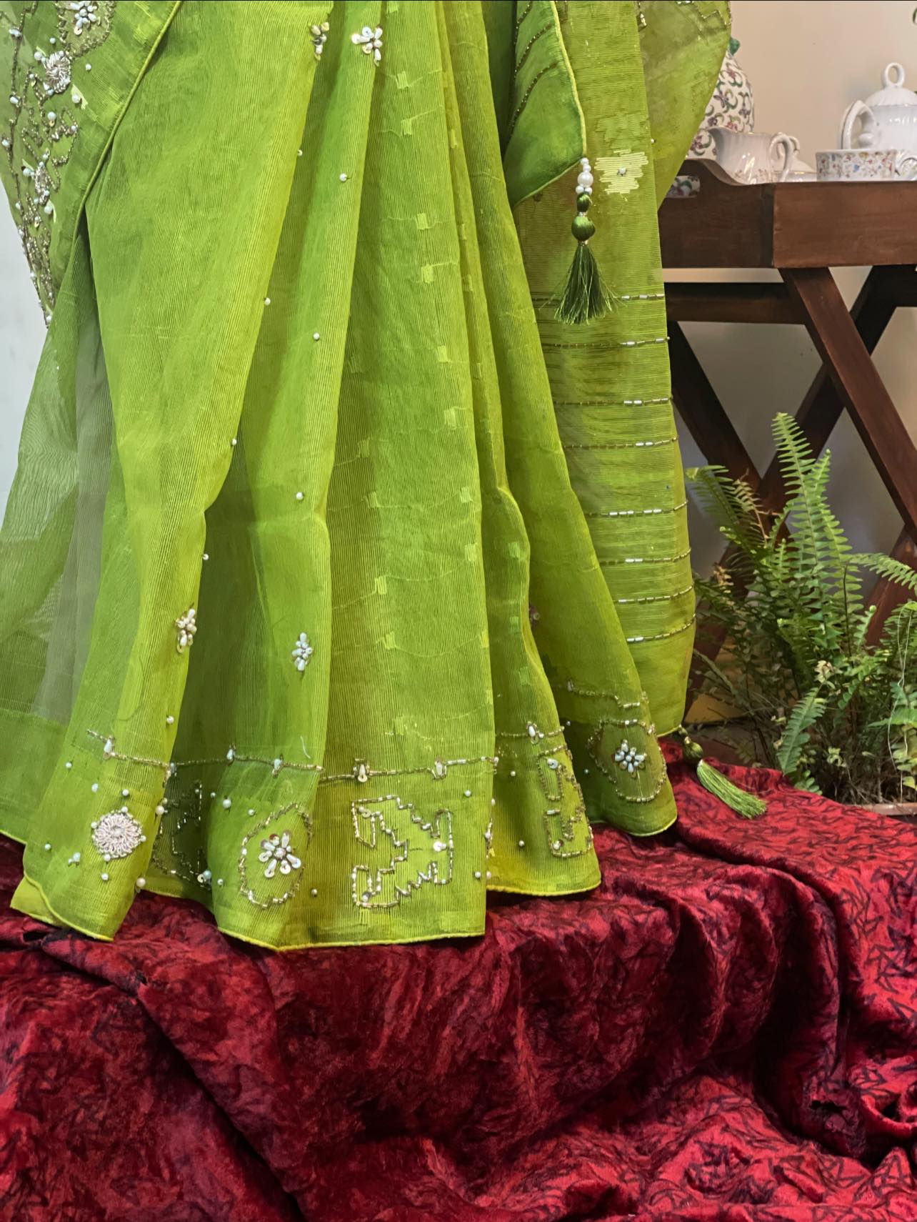 Green Embellished Jamdani Saree - Image 3