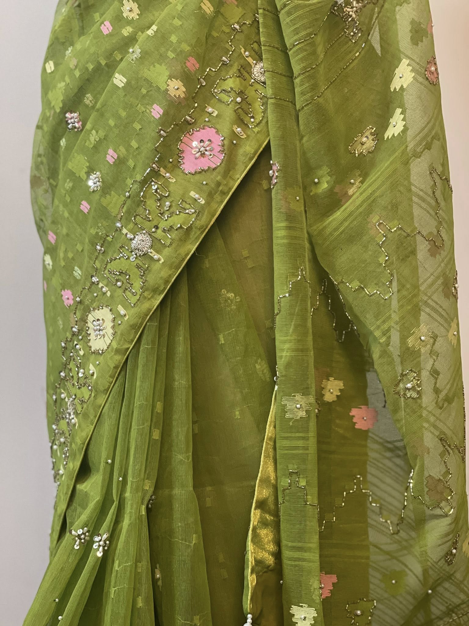 Green Embellished Jamdani Saree - Image 2