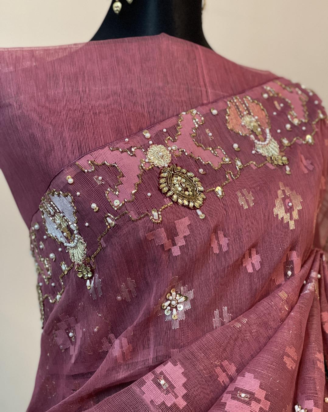 Dusty Rose Embellished Jamdnai saree - Image 2