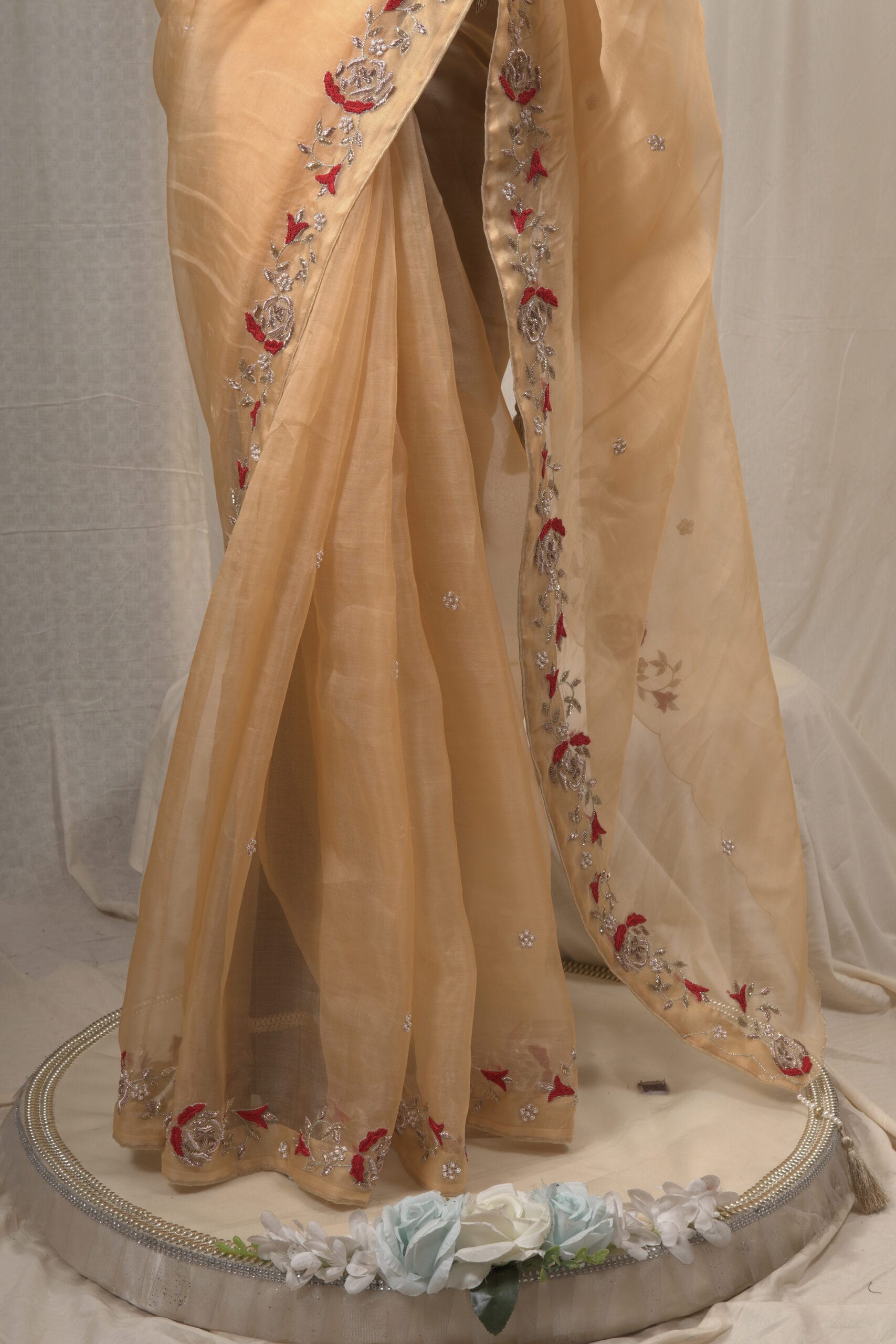 Golap Zardosi Work Muslin Saree - Image 3