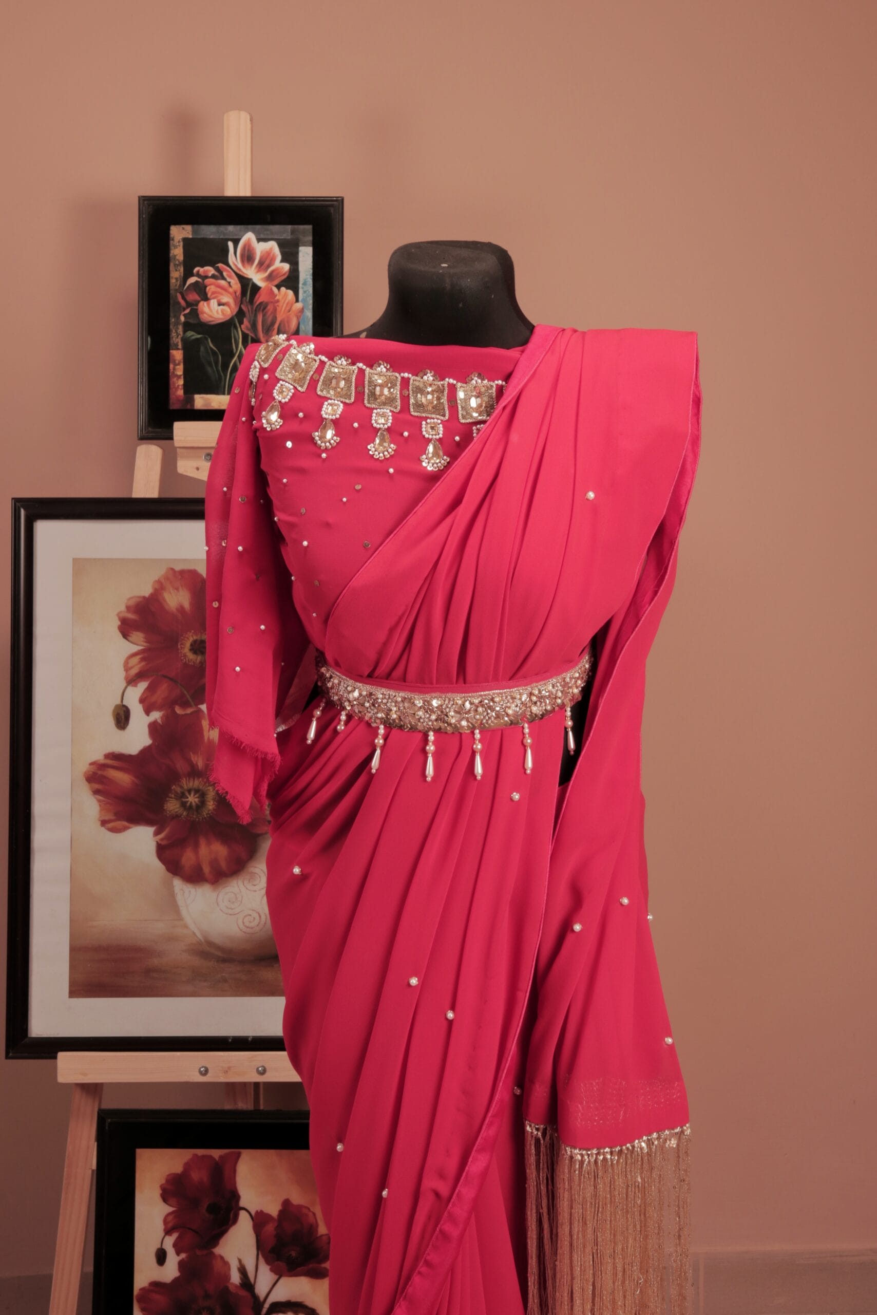 Elegance Crepe Georgette Saree with Waist Belt - Image 2