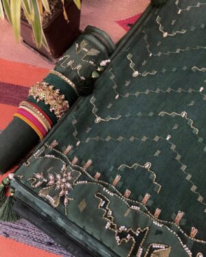 Carnation Canvas 10-Year Retrospective Saree (এক দশকের 'কার্নেশন')