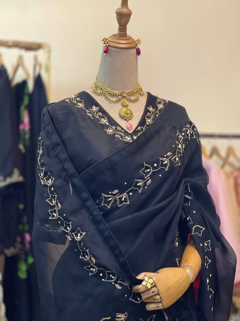 Navy Handworked Saree · Contrast Edit