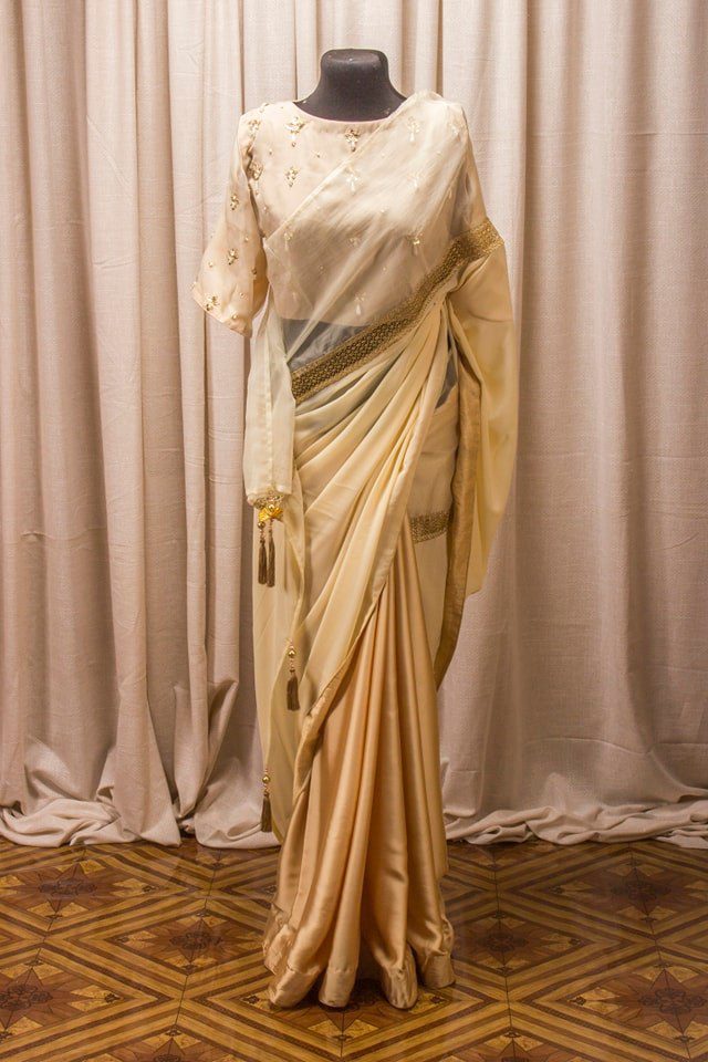 Golden Lace Muslin-Samusilk Saree with Pitta Nakshi work Blouse