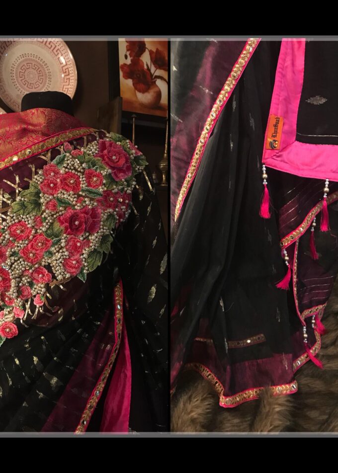 Dhakai Jamdani Carnation Saree