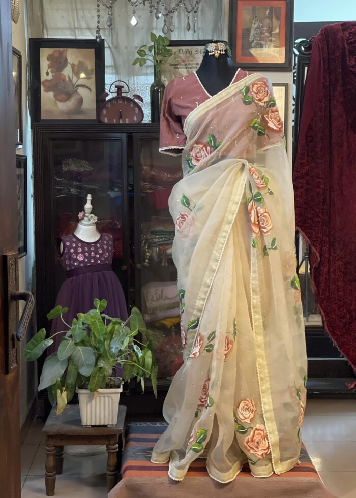 Muslin Floral Hand Paint Saree
