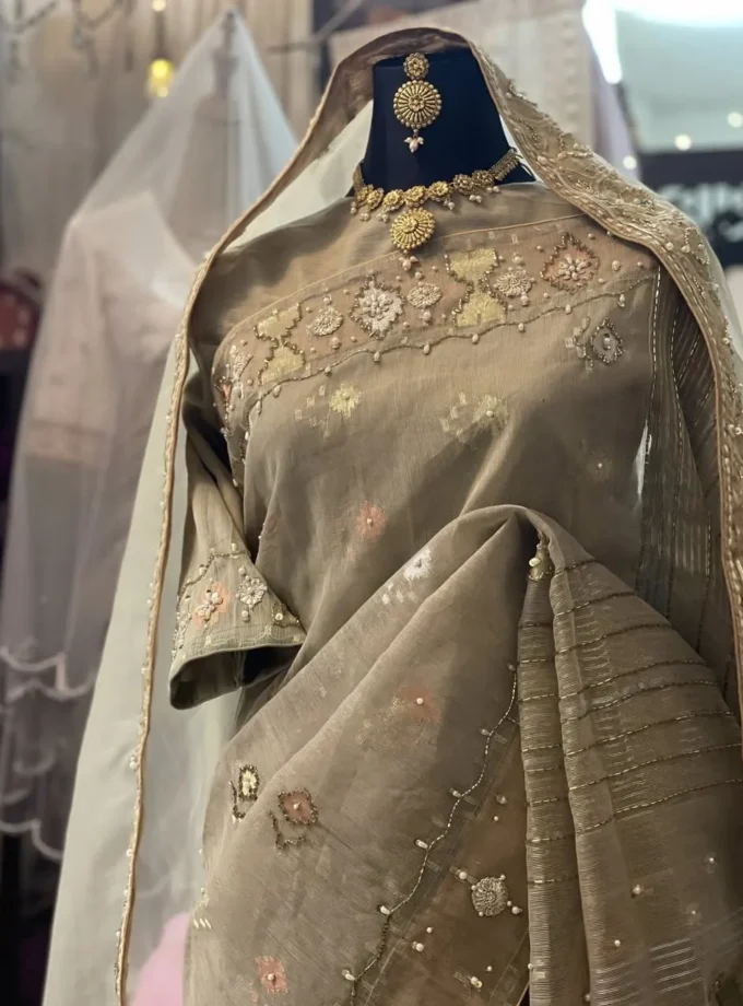 the-jamdani-heritage_khansaabstudio.com_counts