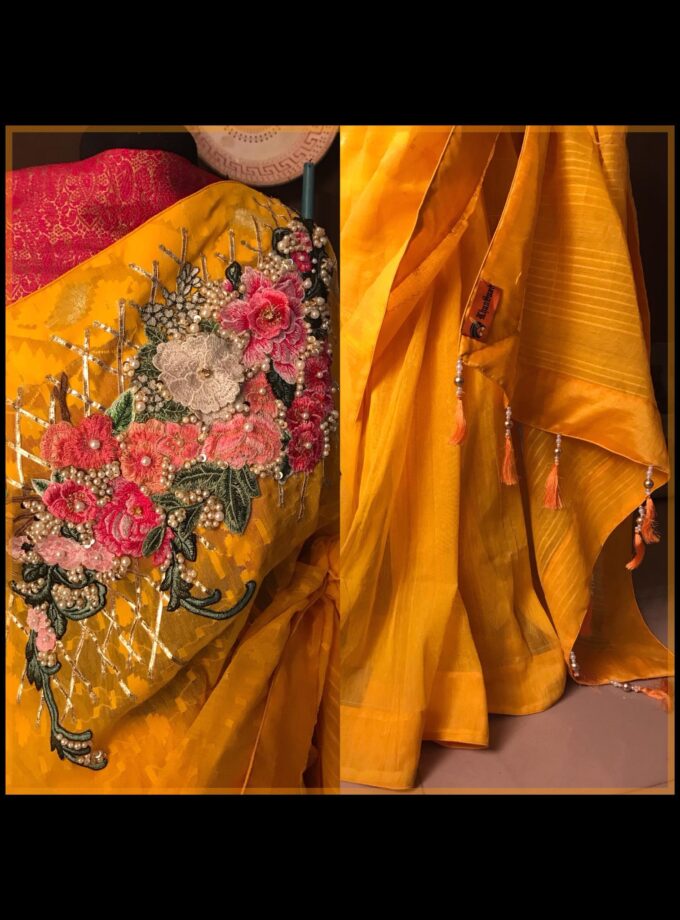Dhakai Jamdani Carnation Saree
