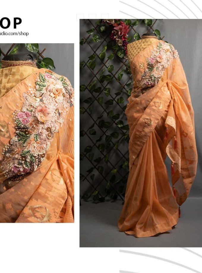 Dhakai Jamdani Carnation Saree