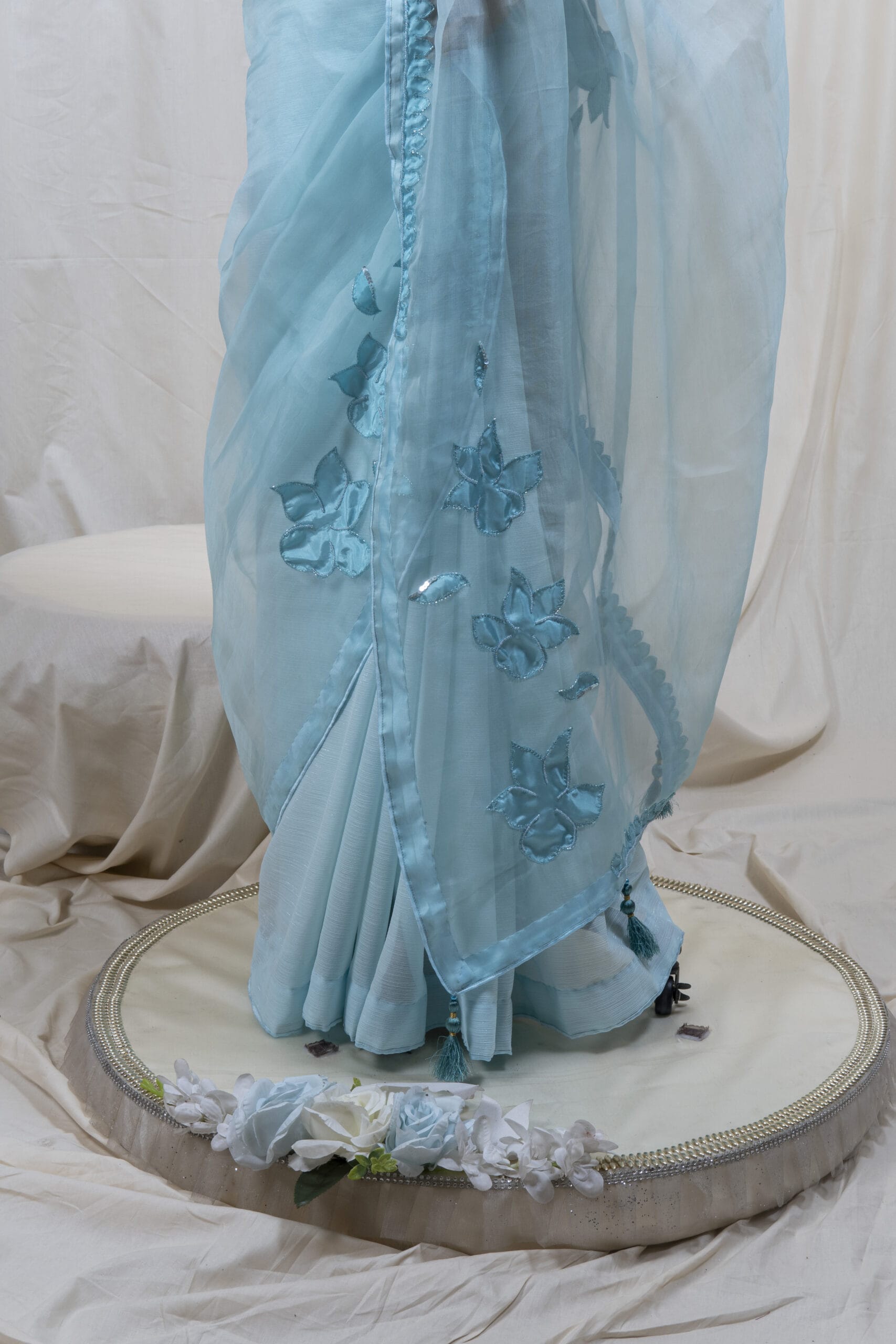 Laser Cut Poppy Applique Saree - Image 4