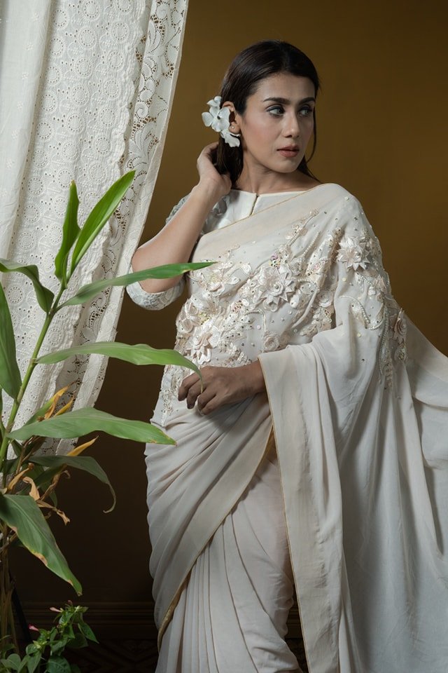 Crepe Georgette Carnation Saree - Image 4