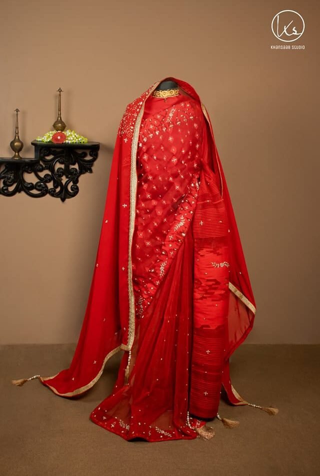Dhakai Jamdani Embellished Saree