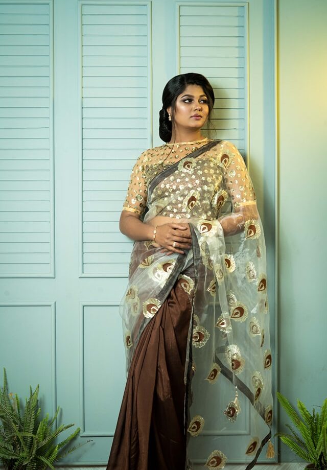Kusum Kanon Luxury Organza Saree with Floral Embroidery