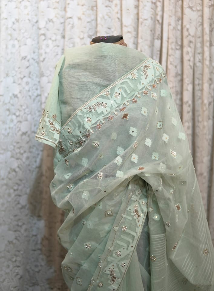 Dhakai Jamdani Embellished Saree - Image 3