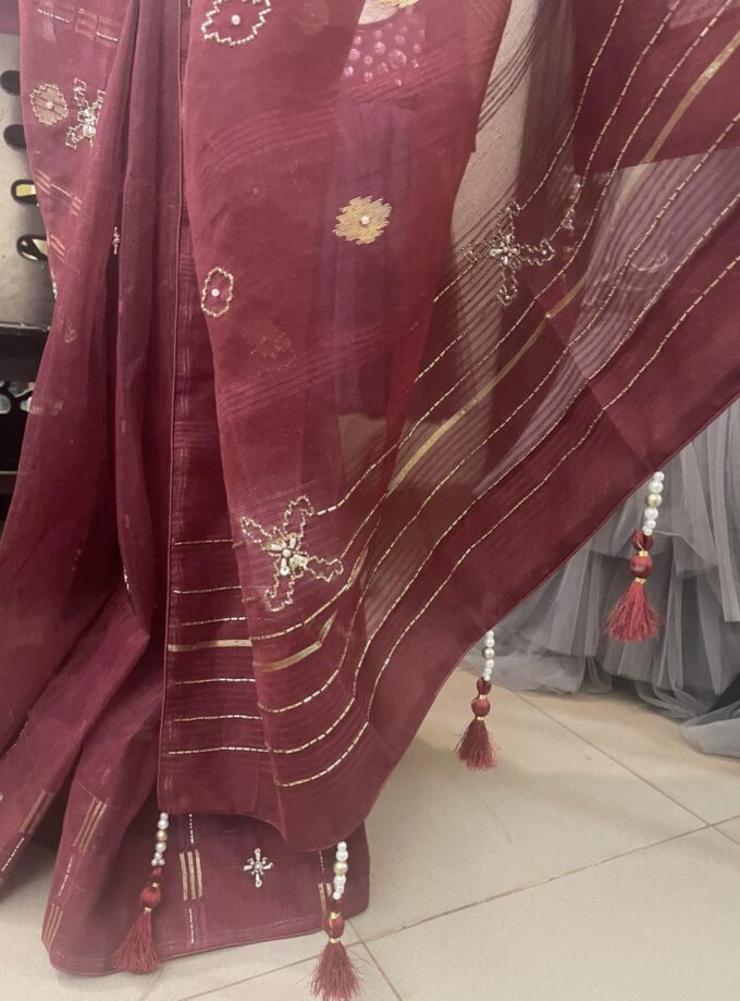 Dhakai Jamdani Embellished Saree