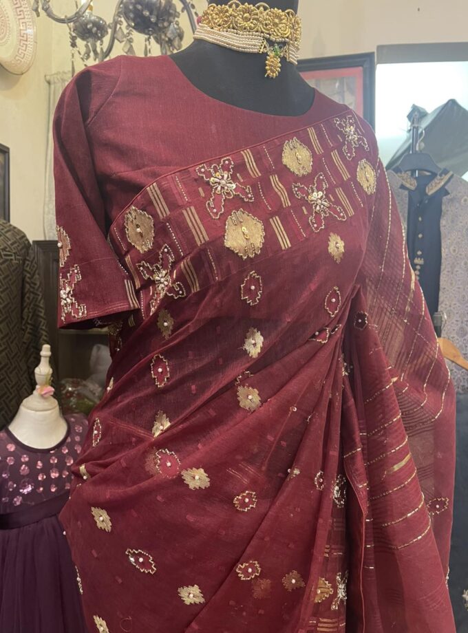Dhakai Jamdani Embellished Saree