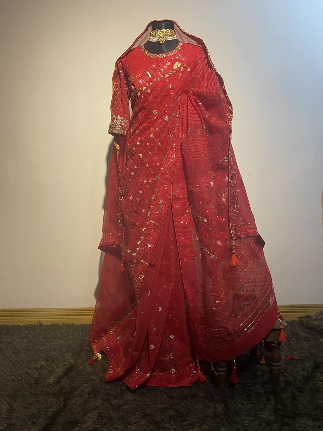 Embellished Bridal Dhakai Jamdani Saree with Zardosi Work - Image 2