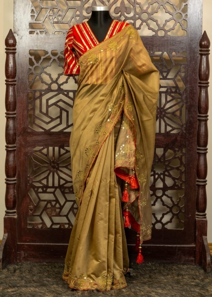 Chunri Kota Saree with Embroidery & Dollar work
