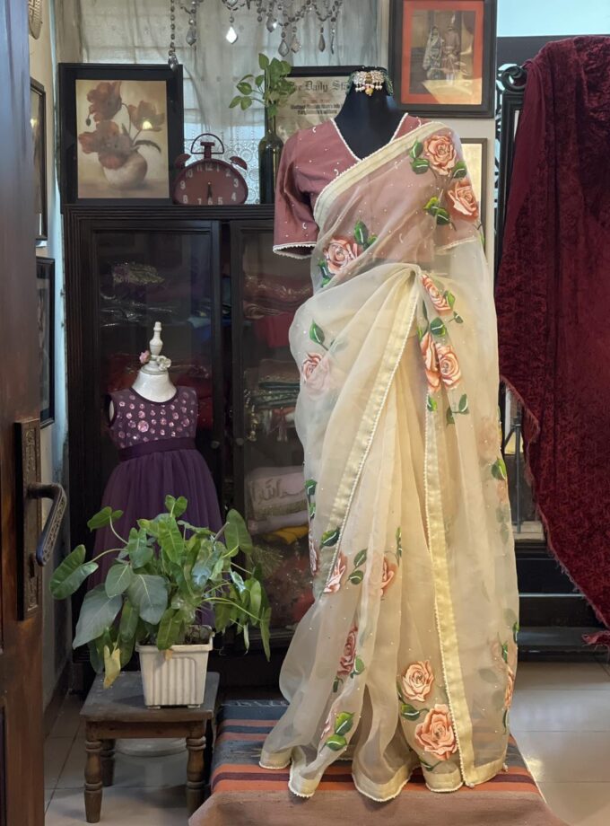Muslin Floral Hand Paint Saree