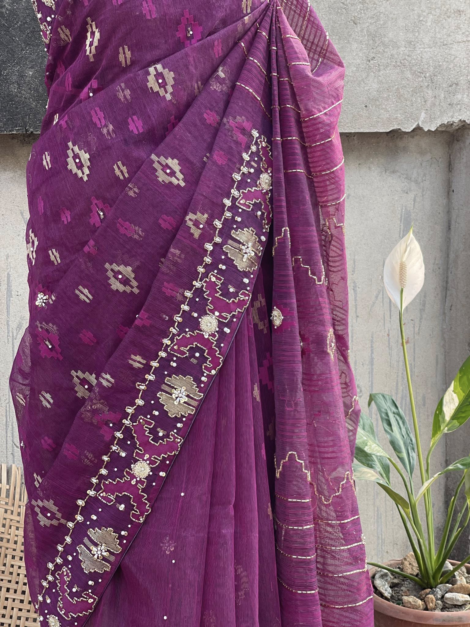 Purple Embellished Jamdani Saree - Image 2