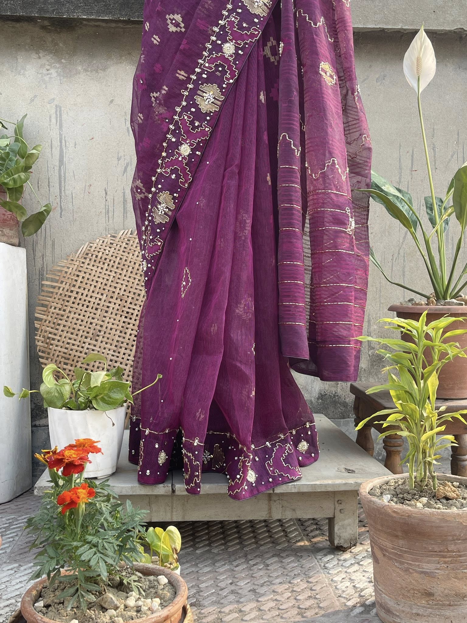 Purple Embellished Jamdani Saree - Image 3