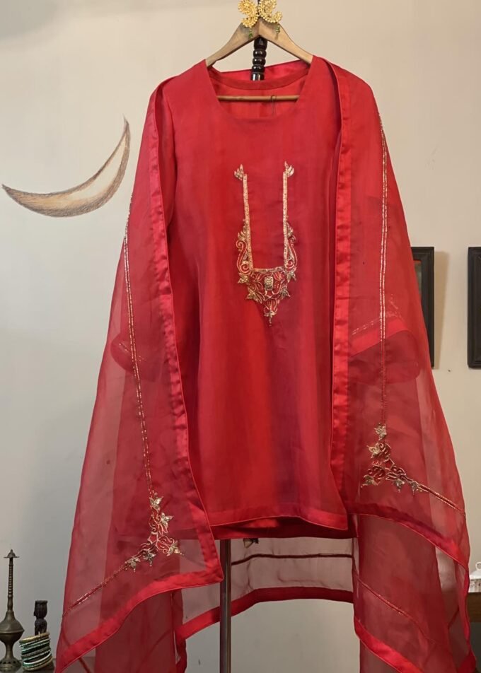 Statement Red Muslin Kameez