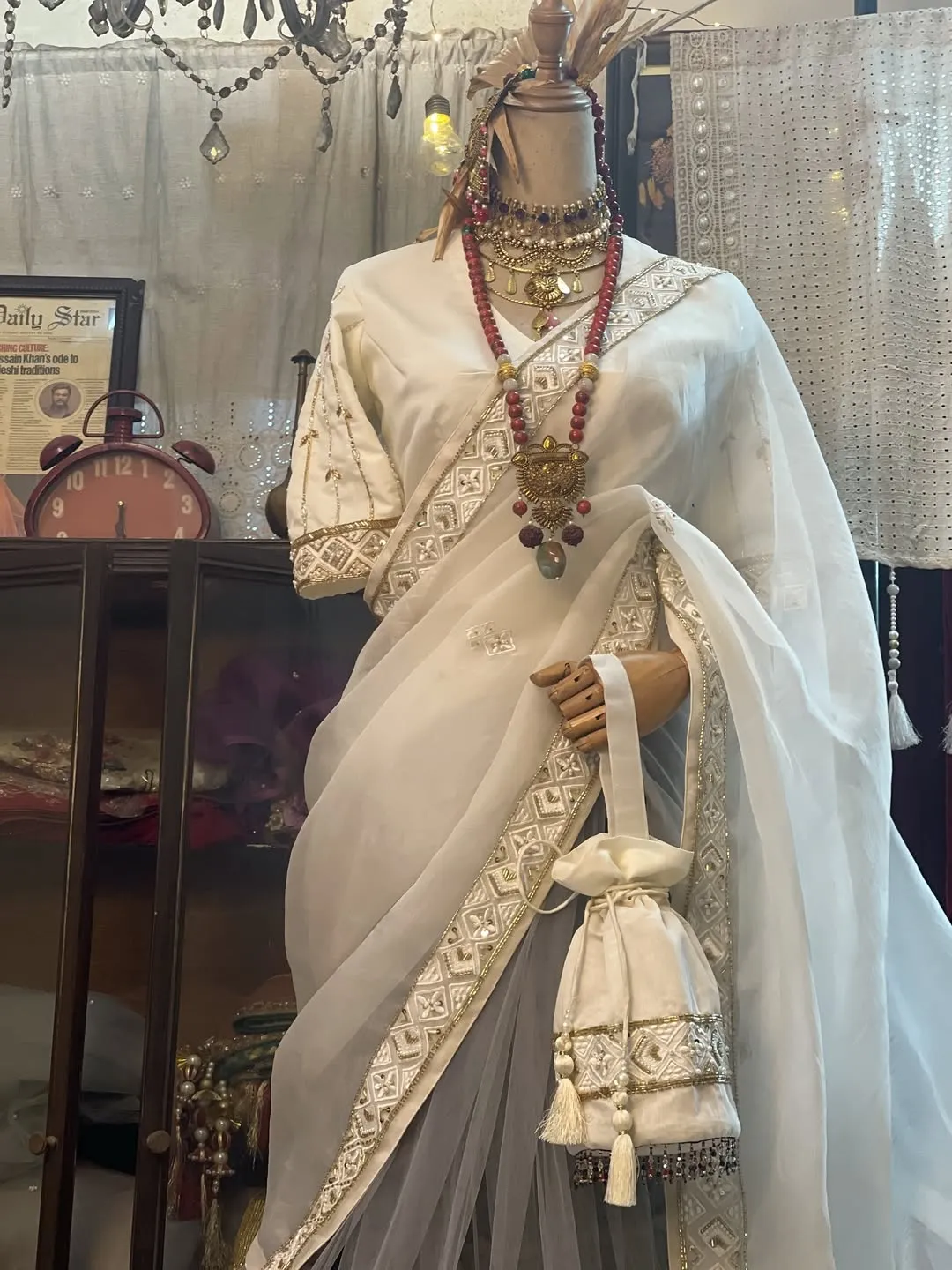 What if the Met Gala found its soul in the heart of DhakaWe’re skipping the NYC flight and bring (2)