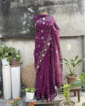 Purple Embellished Jamdani Saree
